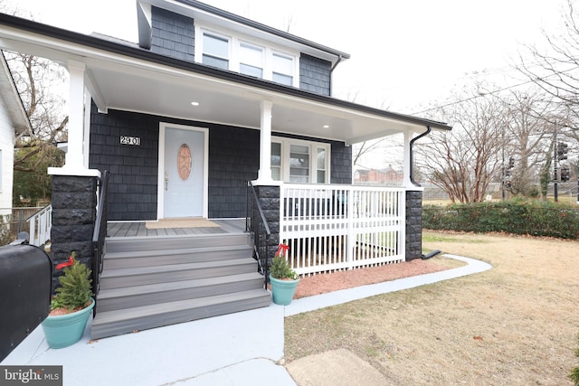 view of front of property with covered porch