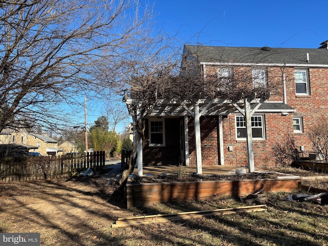 view of front of house