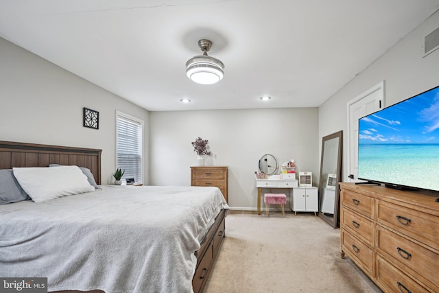 view of carpeted bedroom