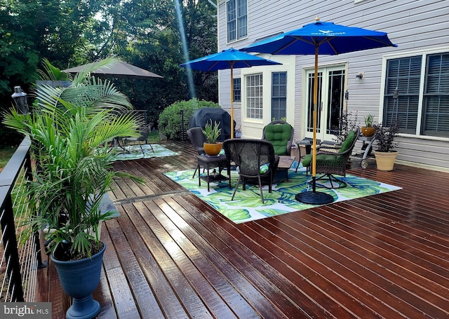 view of wooden deck