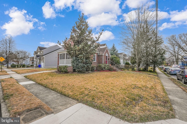 view of front of house with a front yard