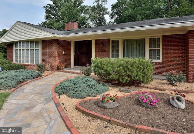 view of front of house featuring a porch