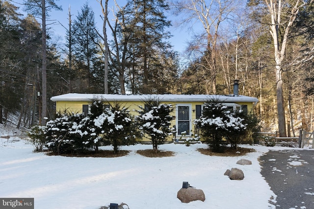 view of front of home