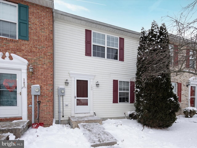 view of front of home