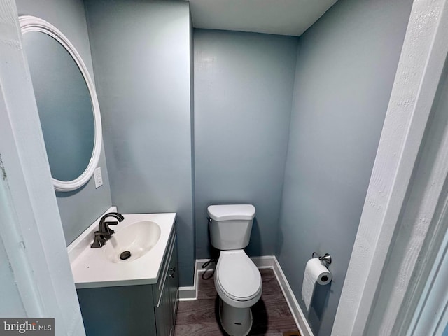 507 N Loudon Ave, Baltimore, MD 21229 - half bath with vanity and toilet