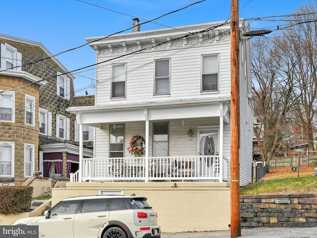 view of front of home with covered porch