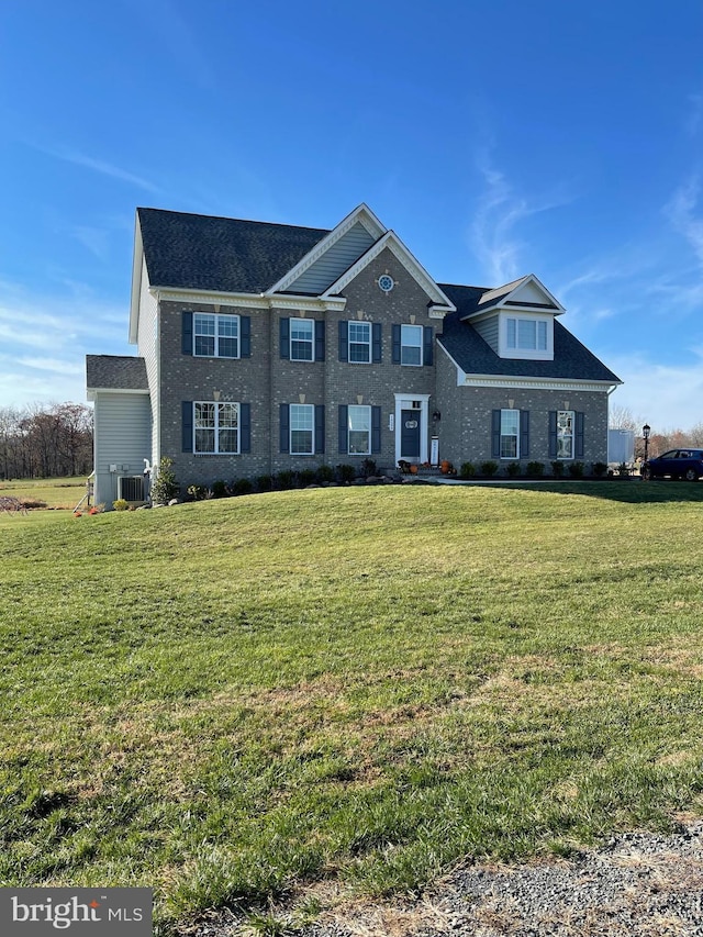 view of front of property with a front lawn