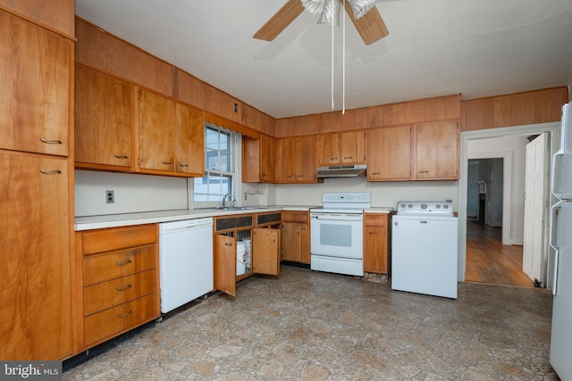 kitchen with washer / clothes dryer, ceiling fan, sink, and white appliances