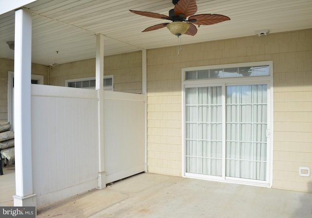 view of patio with ceiling fan