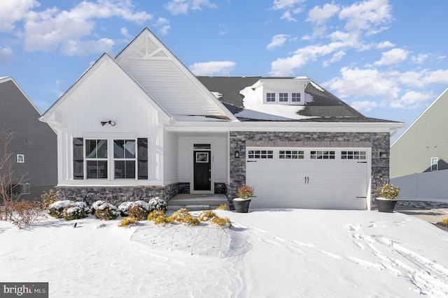 view of front of property featuring a garage