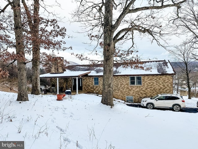 view of front facade