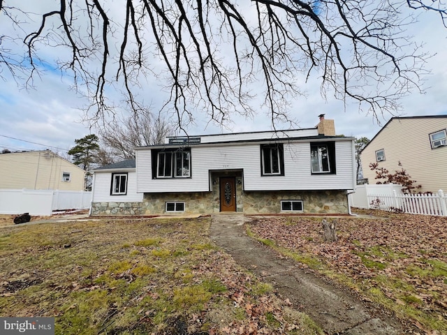 view of front of house