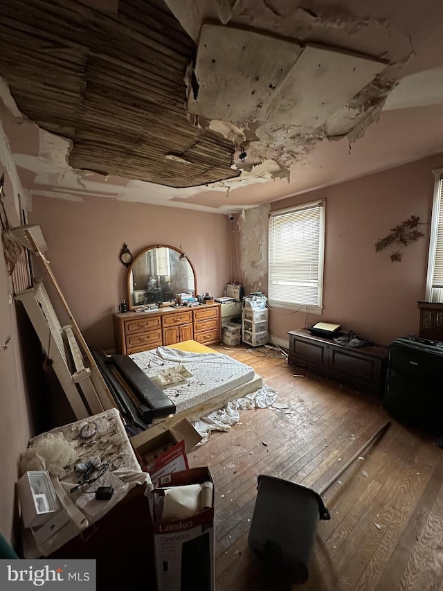 miscellaneous room with light hardwood / wood-style floors