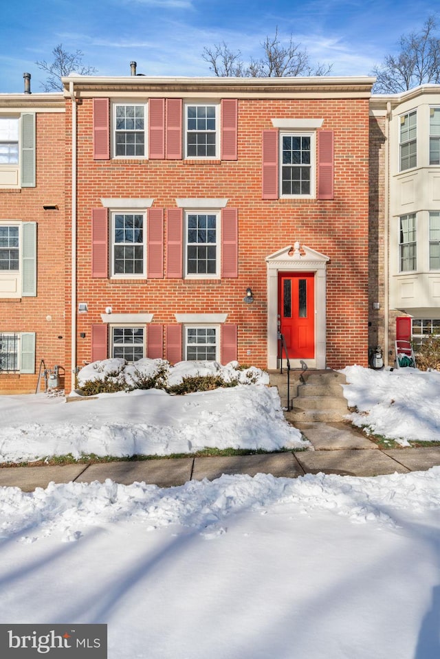 view of townhome / multi-family property