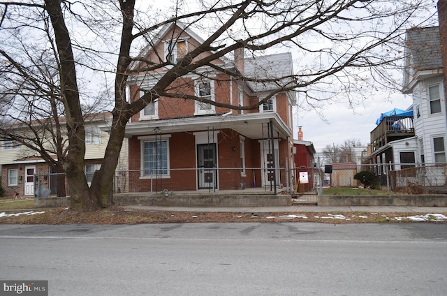 view of front of house