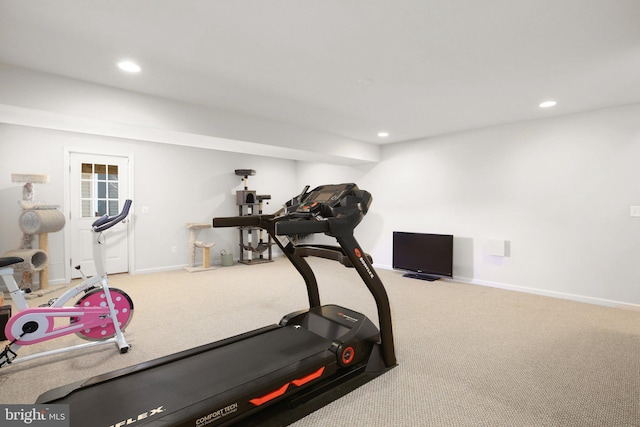 workout area with carpet