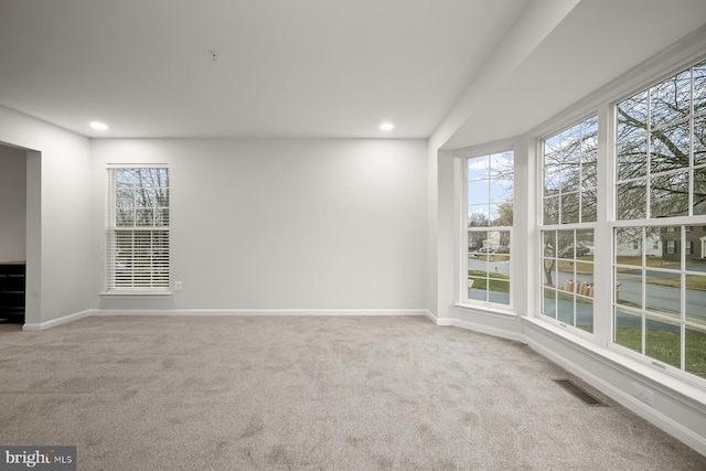 empty room with carpet