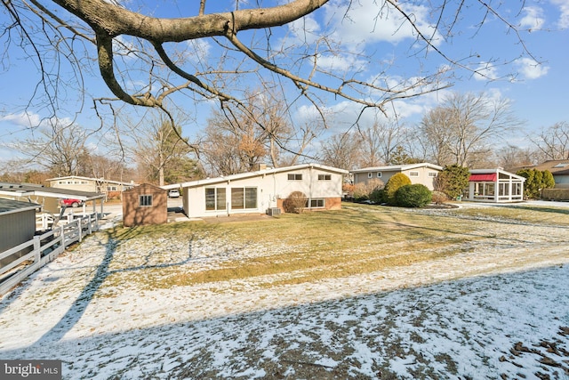 exterior space featuring a lawn