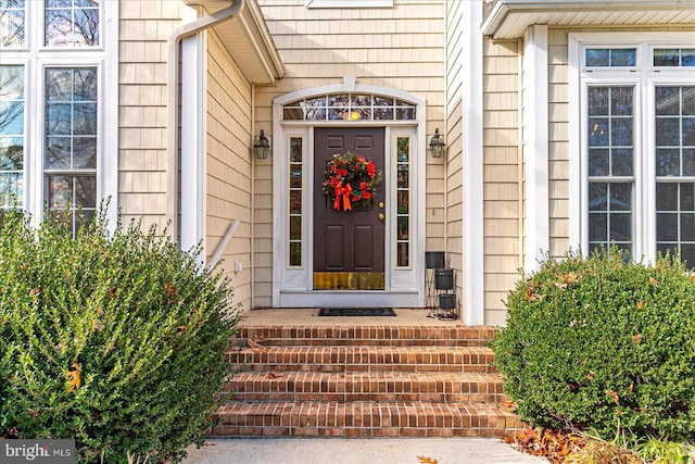 view of property entrance