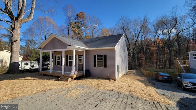 view of front of property with covered porch