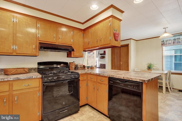 kitchen with kitchen peninsula, crown molding, pendant lighting, and black appliances