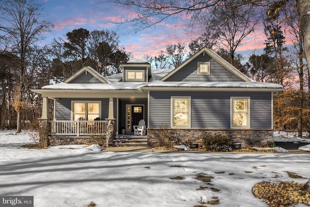 view of front of house featuring covered porch