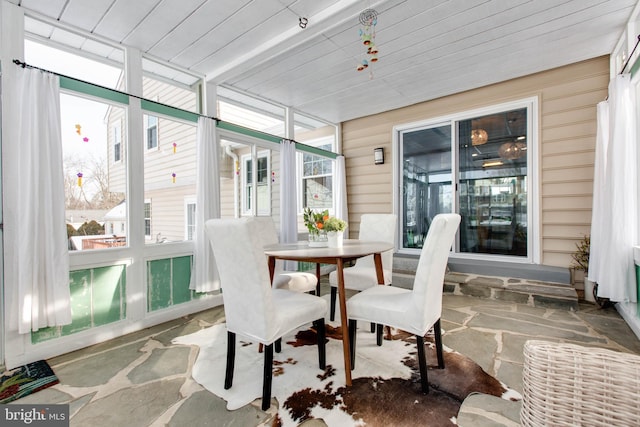 view of sunroom / solarium