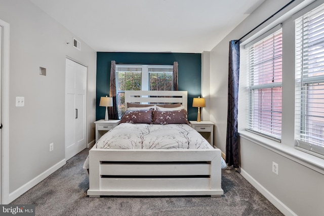 view of carpeted bedroom