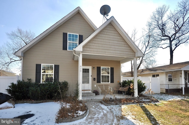 view of front of property