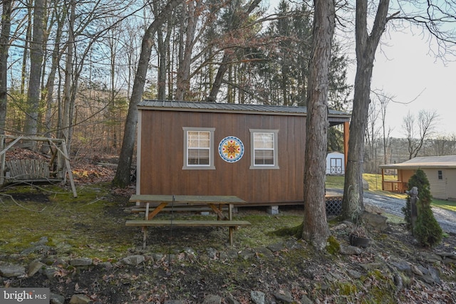 view of outbuilding