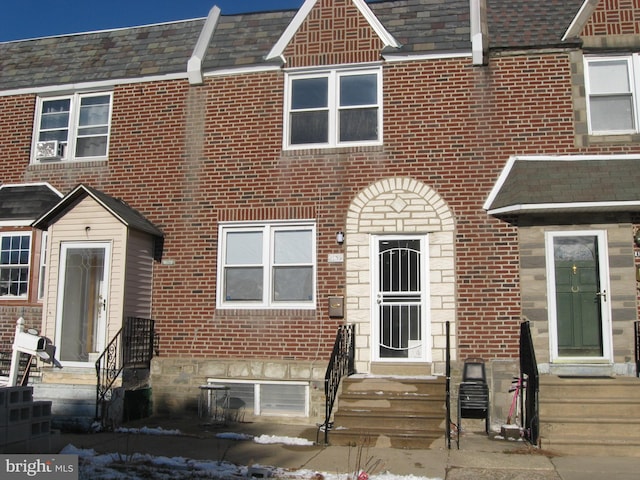 view of townhome / multi-family property