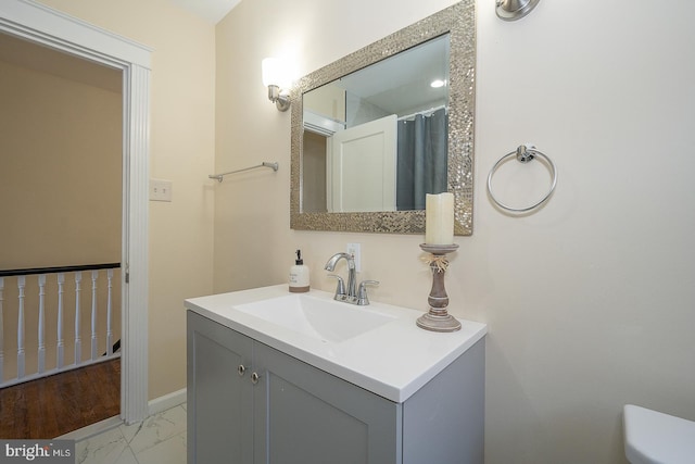 bathroom with vanity