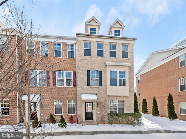 9832 Ushers Pl, Waldorf MD, 20601, 3 bedrooms, 2.5 baths townhouse for sale