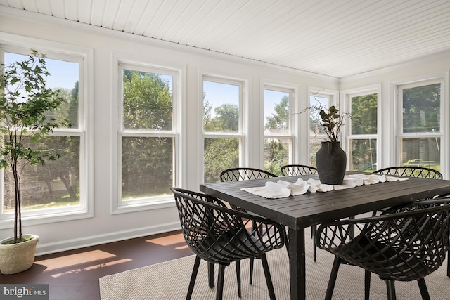 sunroom / solarium with plenty of natural light