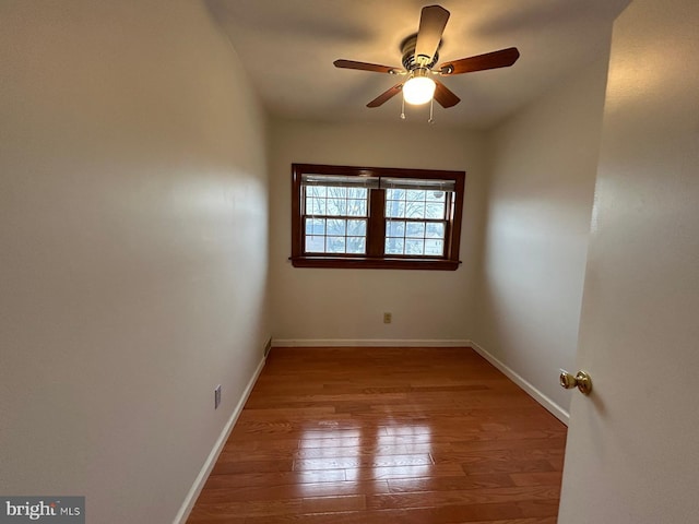 unfurnished room featuring wood-type flooring and ceiling fan