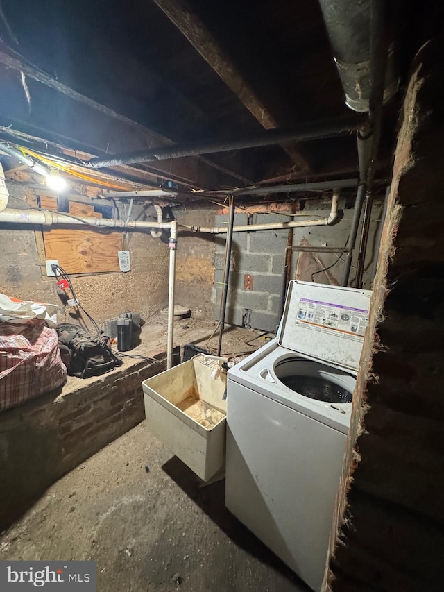 interior space featuring washer / clothes dryer