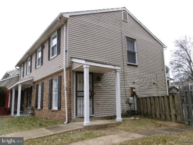 view of home's exterior