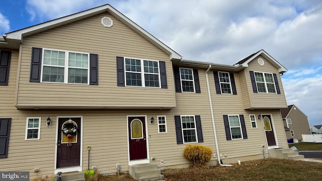 view of front of house