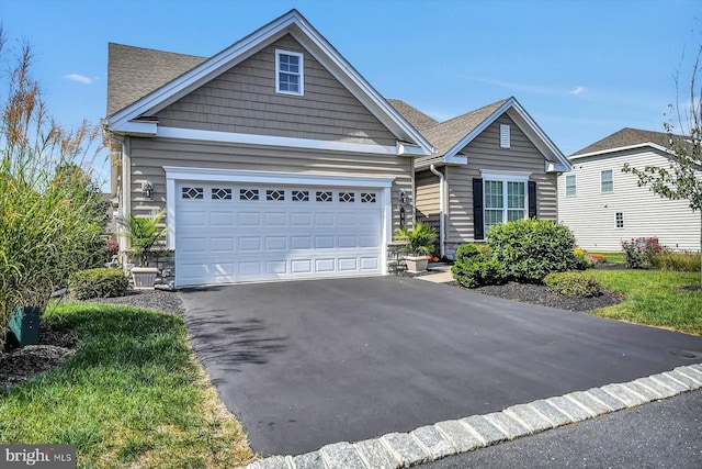 view of front facade with a garage