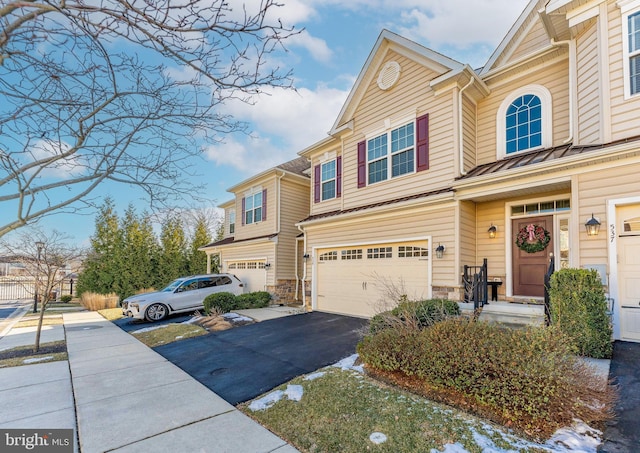 view of front facade with a garage