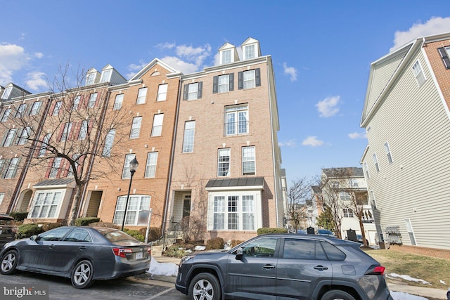 Listing photo 3 for 15140 Kentshire Dr Unit 458, Woodbridge VA 22191