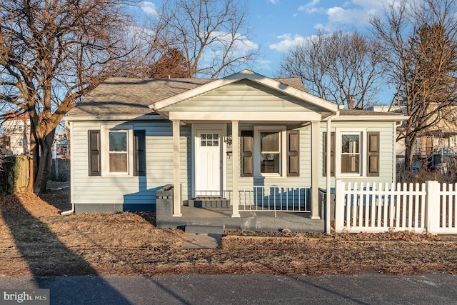 bungalow featuring covered porch