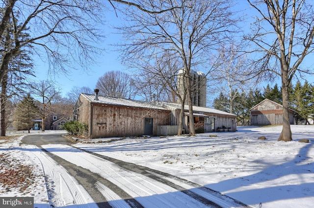 view of front of house