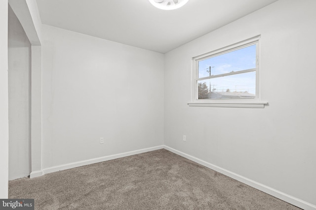 view of carpeted spare room