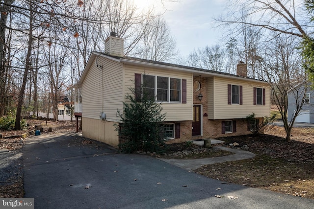 view of front of house