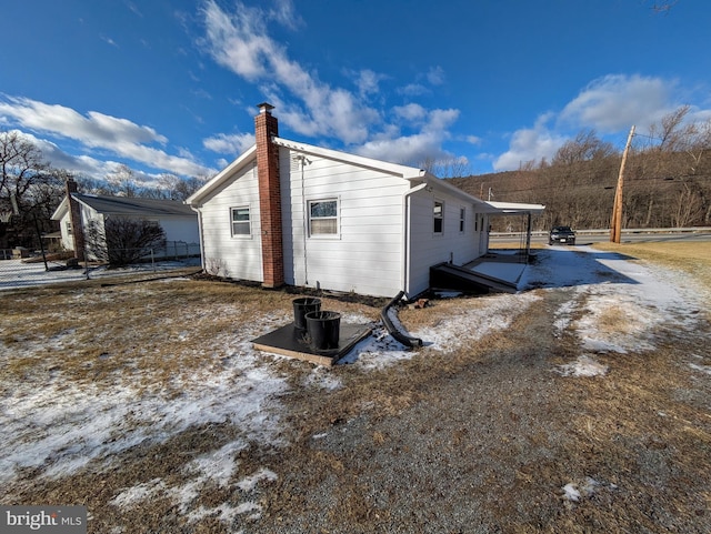 view of side of property