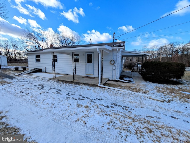 view of front of home with covered porch