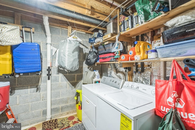 laundry room featuring washer and dryer