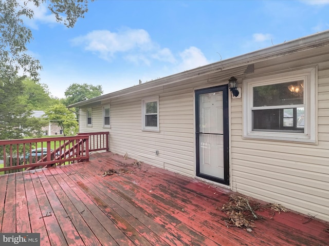 7107 Dower House Rd, Upper Marlboro, MD 20772 - view of deck