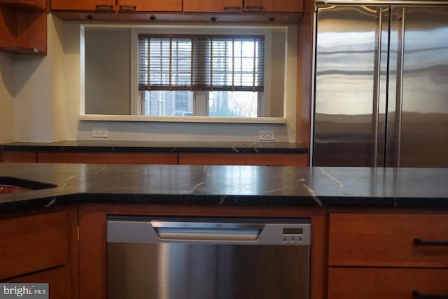 kitchen featuring stainless steel appliances